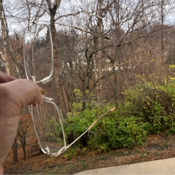 Excess titanium frames - Picture 6 of 11